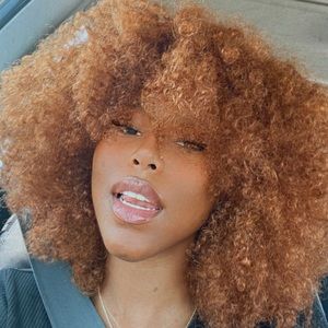 Meet your Posher, Sienna